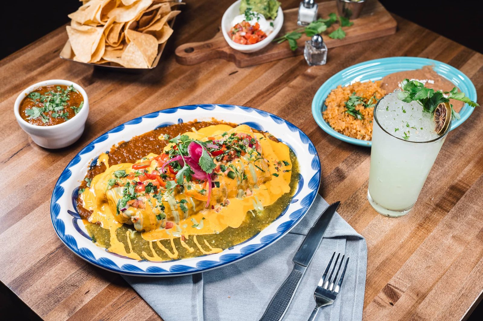 Nachos Jumbo Burrito